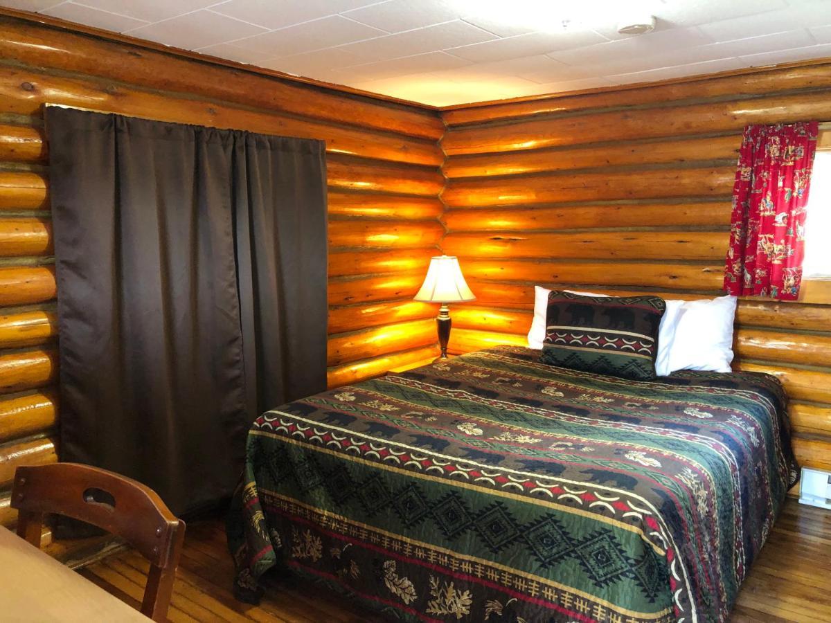 Sportsman'S Lodge Ennis Zewnętrze zdjęcie